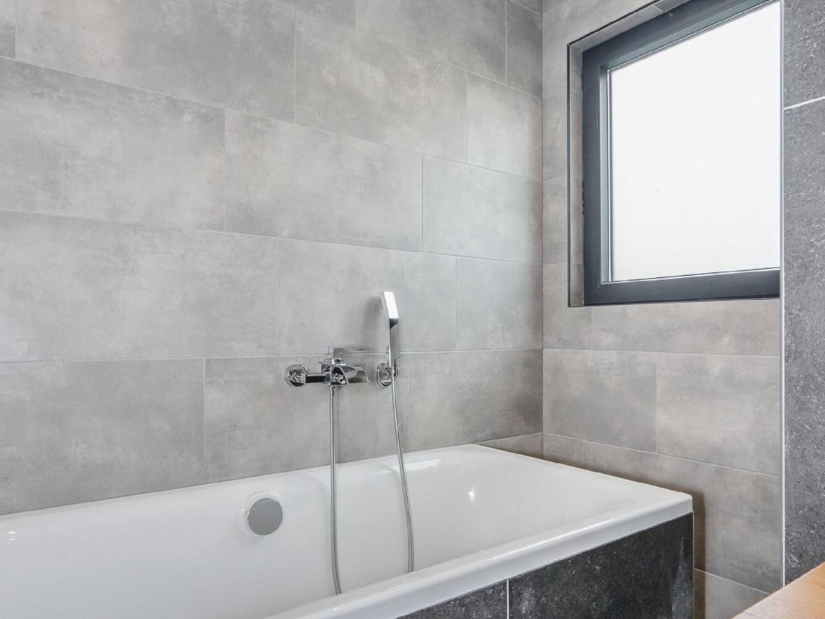 Nice House With Two Bathrooms, Near Baarle-Nassau Εξωτερικό φωτογραφία
